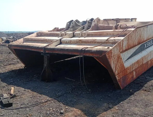 Восстановительные работы кузова Terex 100
